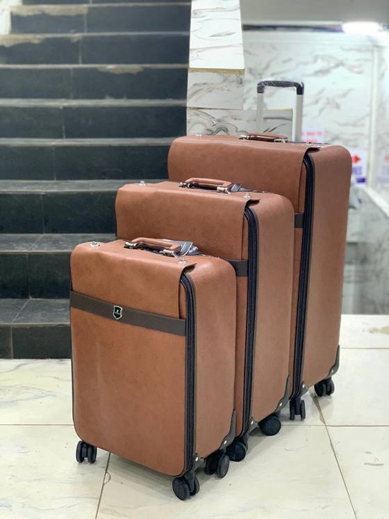The Essential Travel Packing Checklist | PRIMSLUGGAGE