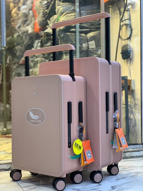How to Choose the Right Suitcase Size | PRIMSLUGGAGE